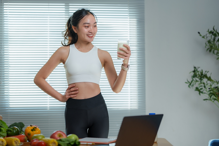 Mau Menurunkan Berat Badan Tapi Tetap Sehat? Coba Diet Dengan Susu!