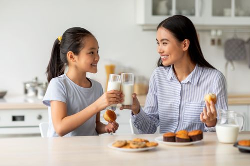 Susu UHT dan Fresh Milk Pasteurisasi: Mana yang Paling Tepat untuk Menu Sarapan Bernutrisi dan Jaga Daya Tahan Tubuh?